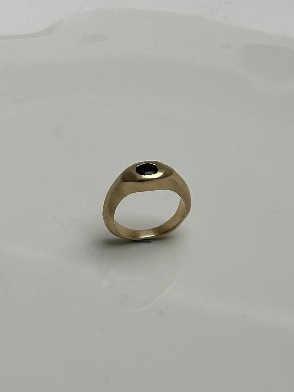 London 9ct Ripple Ring