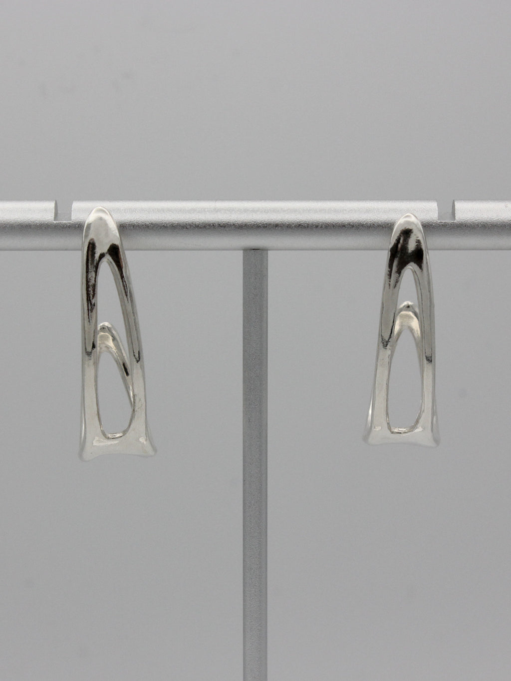 DROOP EARRINGS
