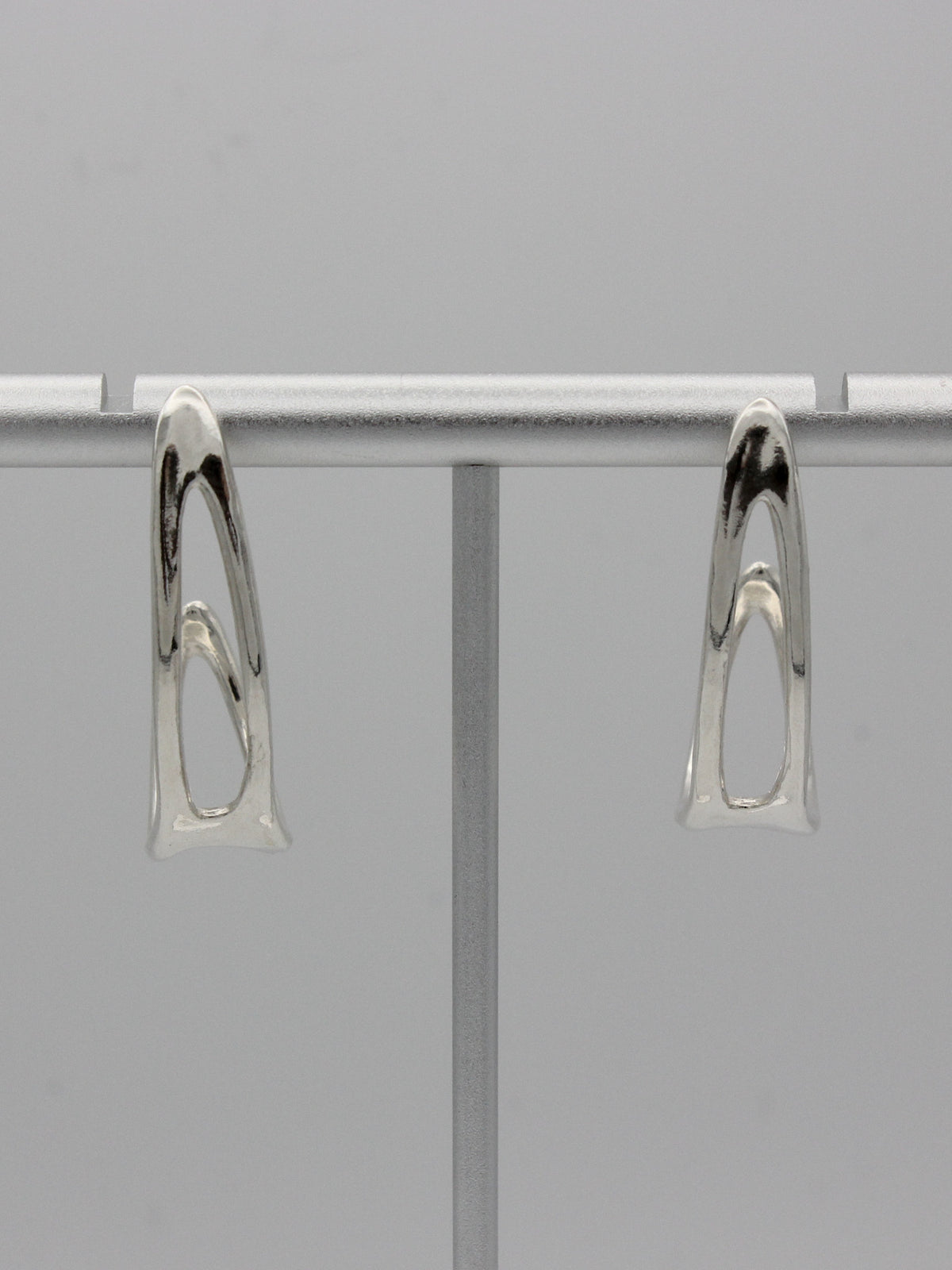 DROOP EARRINGS