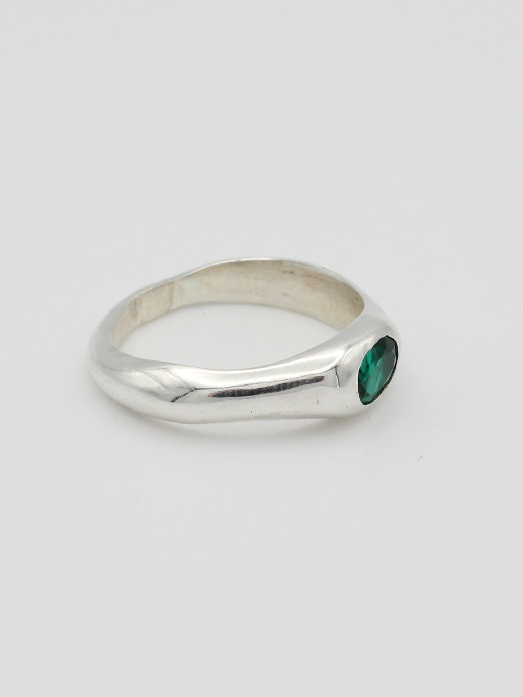 Emerald Ripple Ring
