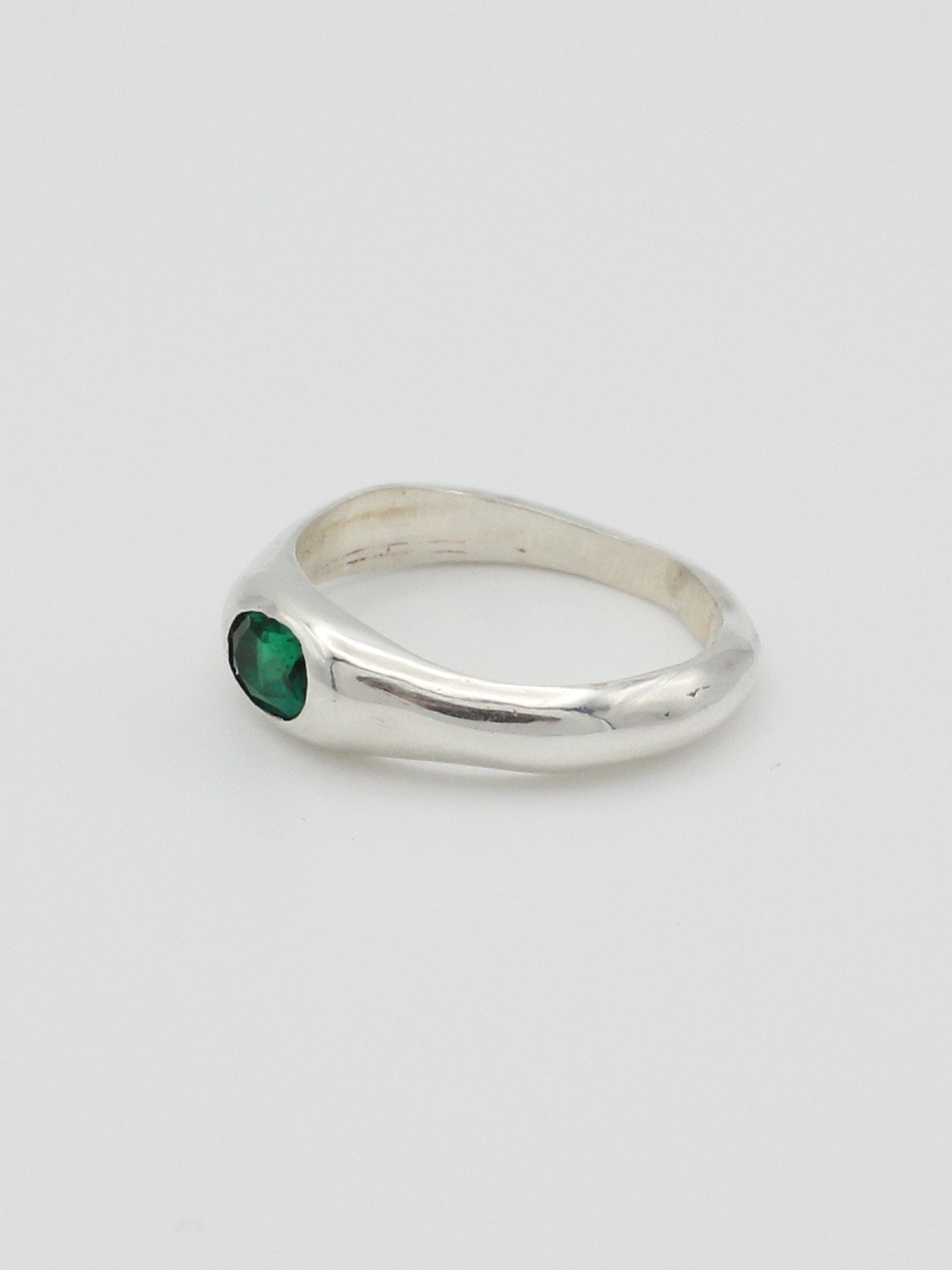 Emerald Ripple Ring