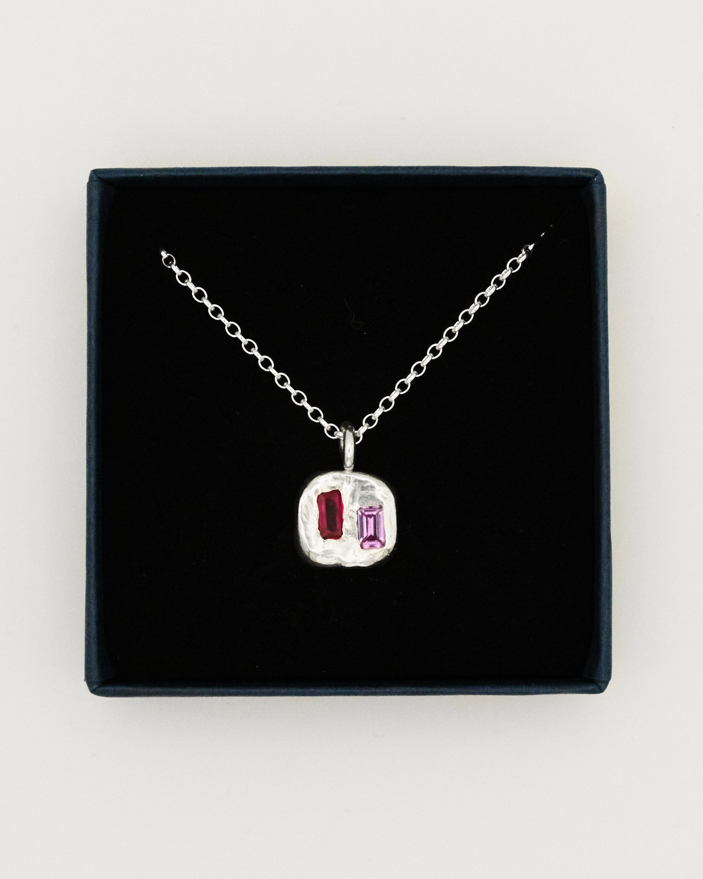PINK PEBBLE PENDANT